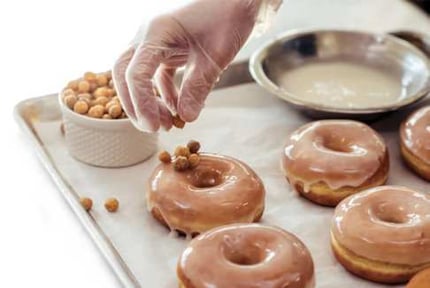 Donut Glaze Handling Guide